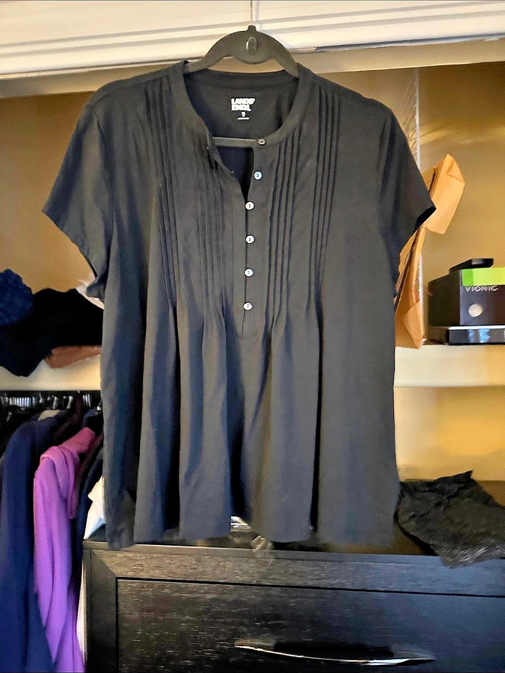 Lands' End Lightweight Jersey Button Pintuck Top Black XL